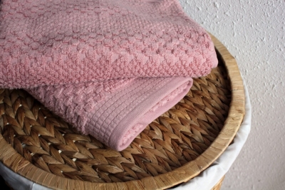 полотенце махровое snake темно-розовый (48 × 90, темно-розовый)